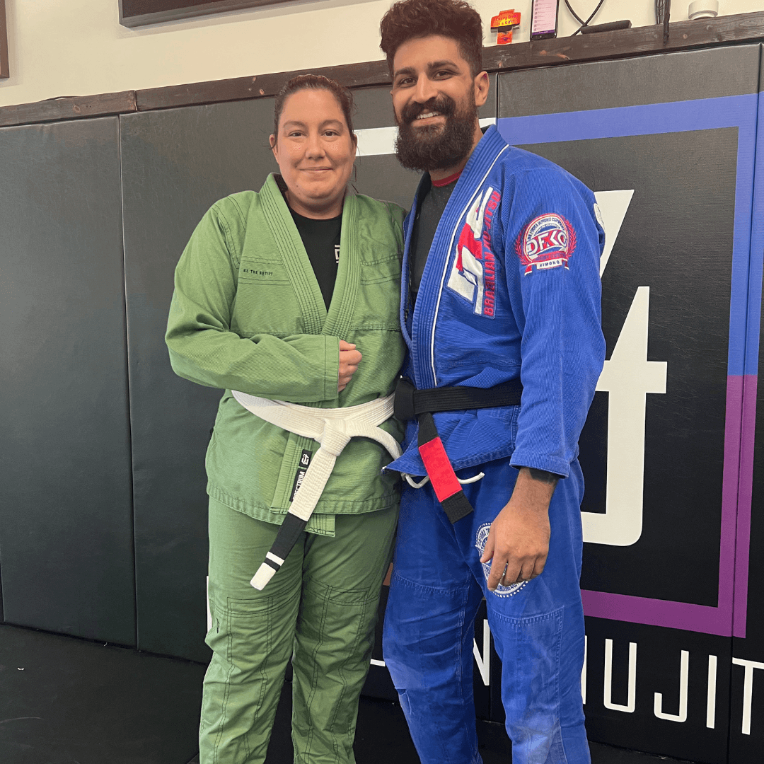 Women training Brazilian Jiu-Jitsu